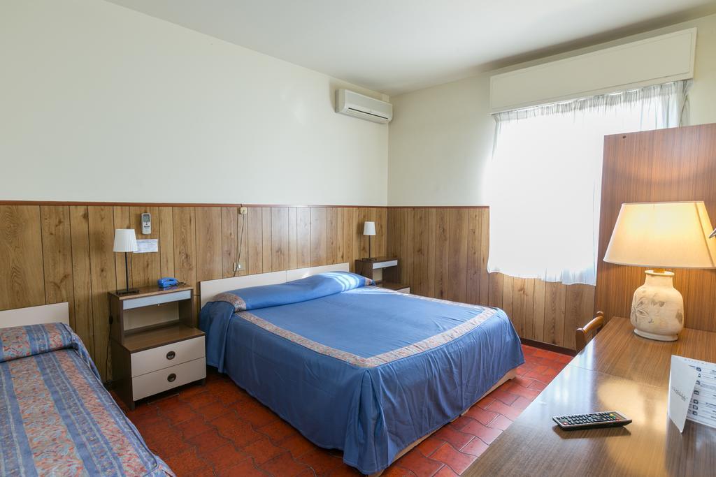 Albergo Il Cochino Montale  Eksteriør bilde